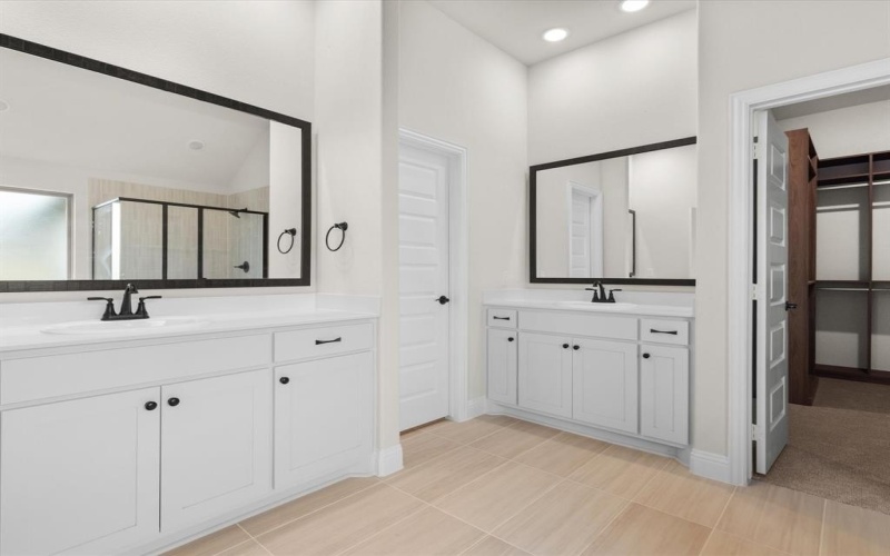 124 Lila Lake Drive, Waxahachie, TX 75165, 4 Bedrooms Bedrooms, ,2 BathroomsBathrooms,Residential,For Sale,124 Lila Lake Drive,0,21136934