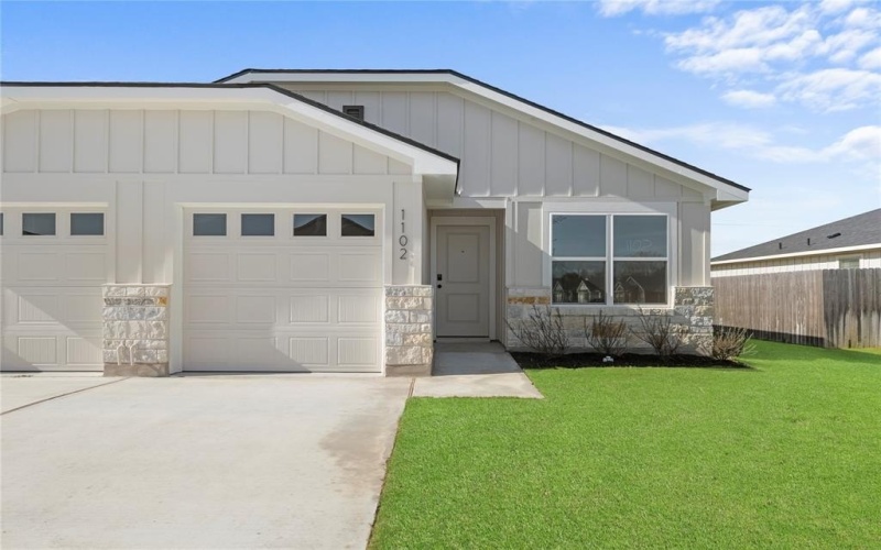 1102 College Avenue, Troy, TX 76579, 3 Bedrooms Bedrooms, ,2 BathroomsBathrooms,Residential,For Sale,1102 College Avenue,0,21137007