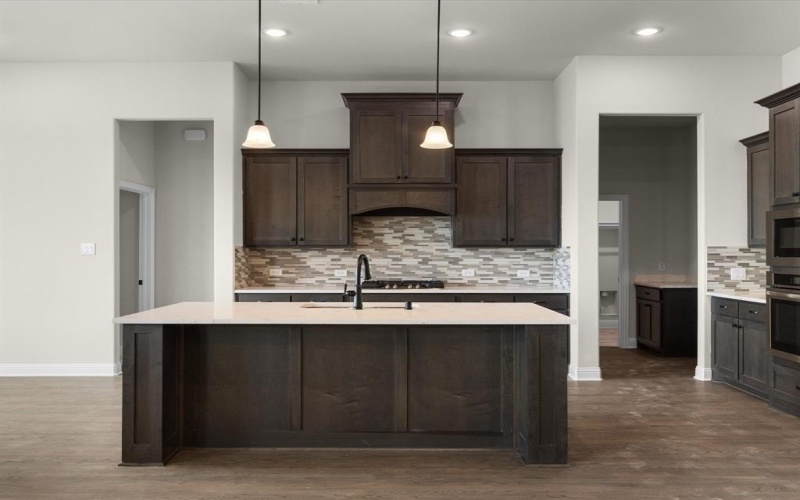 128 Lila Lake Drive, Waxahachie, TX 75165, 4 Bedrooms Bedrooms, ,2 BathroomsBathrooms,Residential,For Sale,128 Lila Lake Drive,0,21137103