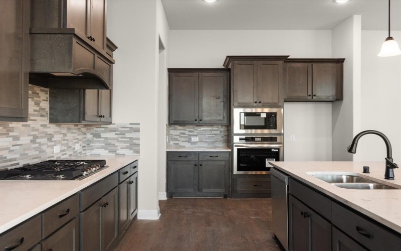 128 Lila Lake Drive, Waxahachie, TX 75165, 4 Bedrooms Bedrooms, ,2 BathroomsBathrooms,Residential,For Sale,128 Lila Lake Drive,0,21137103