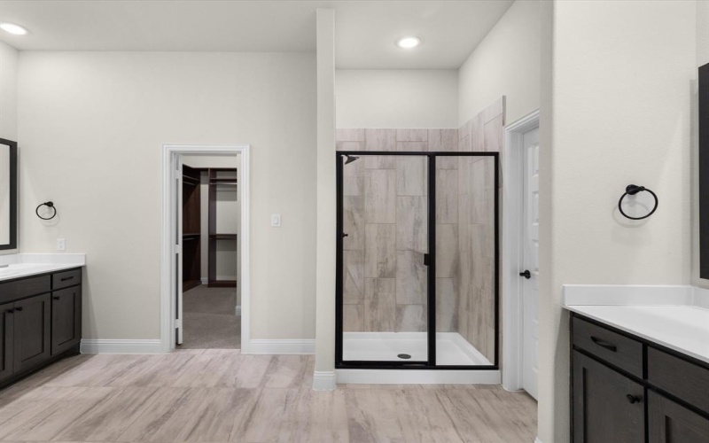 128 Lila Lake Drive, Waxahachie, TX 75165, 4 Bedrooms Bedrooms, ,2 BathroomsBathrooms,Residential,For Sale,128 Lila Lake Drive,0,21137103