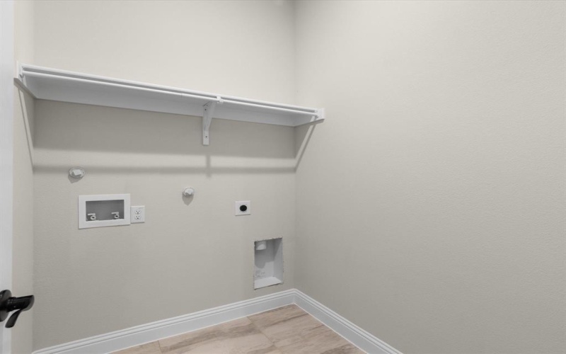 128 Lila Lake Drive, Waxahachie, TX 75165, 4 Bedrooms Bedrooms, ,2 BathroomsBathrooms,Residential,For Sale,128 Lila Lake Drive,0,21137103