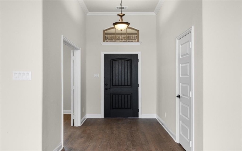 128 Lila Lake Drive, Waxahachie, TX 75165, 4 Bedrooms Bedrooms, ,2 BathroomsBathrooms,Residential,For Sale,128 Lila Lake Drive,0,21137103