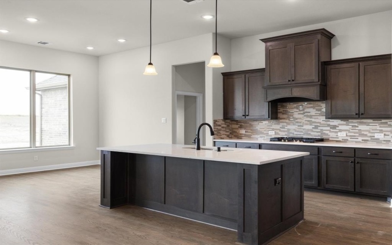 128 Lila Lake Drive, Waxahachie, TX 75165, 4 Bedrooms Bedrooms, ,2 BathroomsBathrooms,Residential,For Sale,128 Lila Lake Drive,0,21137103