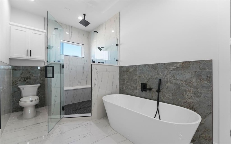 1320 Compton Street, Dallas, TX 75203, 4 Habitaciones Habitaciones , ,2 BañosBaños,Residential,En Venta,1320 Compton Street,0,21137106