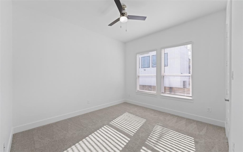 1320 Compton Street, Dallas, TX 75203, 4 Habitaciones Habitaciones , ,2 BañosBaños,Residential,En Venta,1320 Compton Street,0,21137106