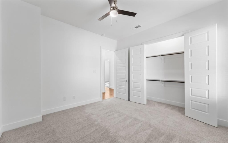 1320 Compton Street, Dallas, TX 75203, 4 Habitaciones Habitaciones , ,2 BañosBaños,Residential,En Venta,1320 Compton Street,0,21137106