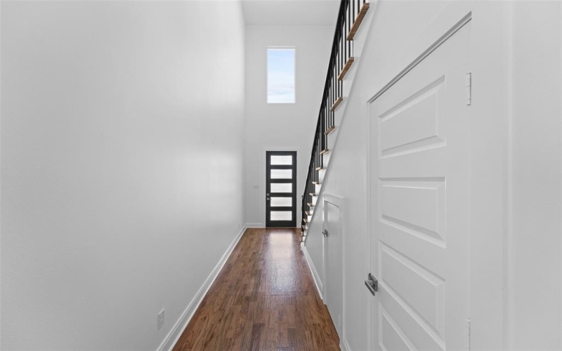 1320 Compton Street, Dallas, TX 75203, 4 Habitaciones Habitaciones , ,2 BañosBaños,Residential,En Venta,1320 Compton Street,0,21137106