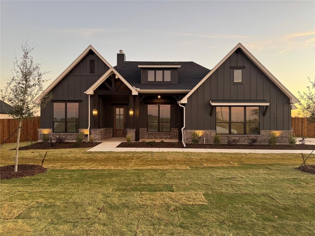 137 Red Fox, Godley, TX 76044, 3 Bedrooms Bedrooms, ,2 BathroomsBathrooms,Residential,For Sale,137 Red Fox,0,21137118