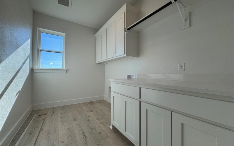 137 Red Fox, Godley, TX 76044, 3 Bedrooms Bedrooms, ,2 BathroomsBathrooms,Residential,For Sale,137 Red Fox,0,21137118