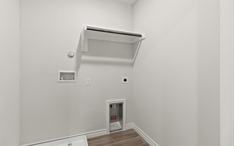 9964 Dynamics Drive, Fort Worth, TX 76131, 4 Bedrooms Bedrooms, ,2 BathroomsBathrooms,Residential,For Sale,9964 Dynamics Drive,0,21137146