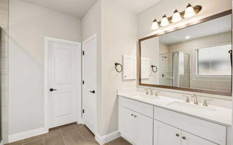 4533 Aralia Street, Fort Worth, TX 76036, 3 Habitaciones Habitaciones , ,2 BañosBaños,Residential,En Venta,4533 Aralia Street,0,21137228