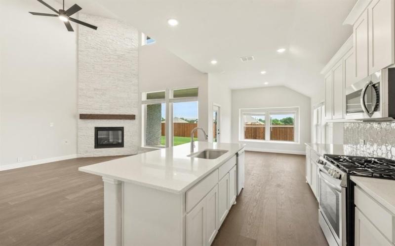 2032 Picnic Creek, DeSoto, TX 75115, 5 Habitaciones Habitaciones , ,5 BañosBaños,Residential,En Venta,2032 Picnic Creek,0,21137273