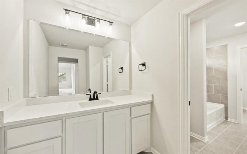 2032 Picnic Creek, DeSoto, TX 75115, 5 Habitaciones Habitaciones , ,5 BañosBaños,Residential,En Venta,2032 Picnic Creek,0,21137273