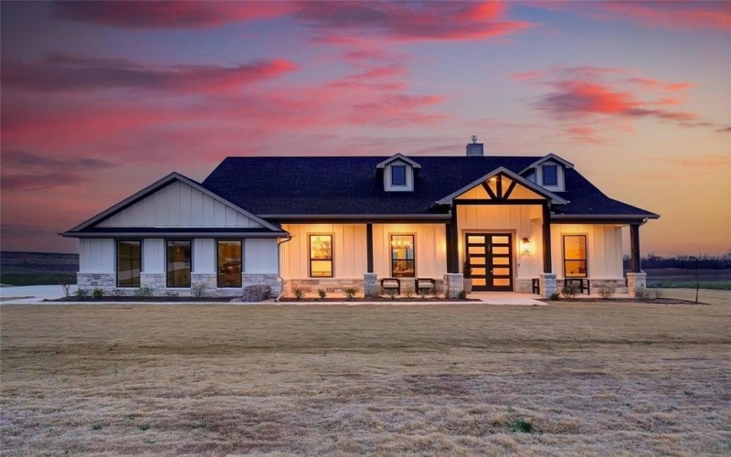 189 PR 11934, Blum, TX 76627, 4 Habitaciones Habitaciones , ,2 BañosBaños,Residential,En Venta,189 PR 11934,0,21137323