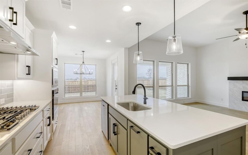 2223 Prickly Cactus Drive, Forney, TX 75126, 3 Habitaciones Habitaciones , ,2 BañosBaños,Residential,En Venta,2223 Prickly Cactus Drive,0,21137344