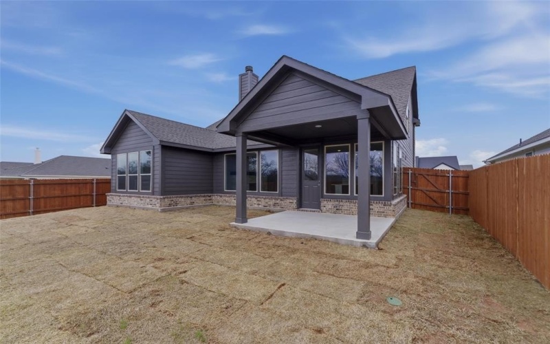 1237 Sabine River Lane, Springtown, TX 76082, 4 Bedrooms Bedrooms, ,2 BathroomsBathrooms,Residential,For Sale,1237 Sabine River Lane,0,21137364