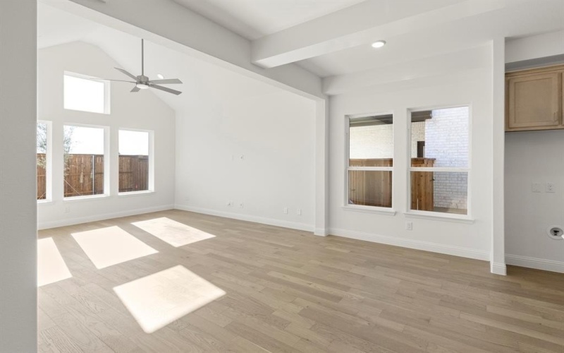 5516 Chevalier Way, Celina, TX 75009, 4 Bedrooms Bedrooms, ,3 BathroomsBathrooms,Residential,For Sale,5516 Chevalier Way,0,21137377