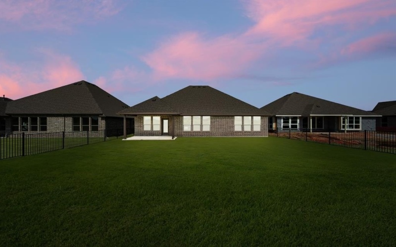 373 Paddle Boat Drive, Granbury, TX 76049, 3 Habitaciones Habitaciones , ,2 BañosBaños,Residential,En Venta,373 Paddle Boat Drive,0,21137378