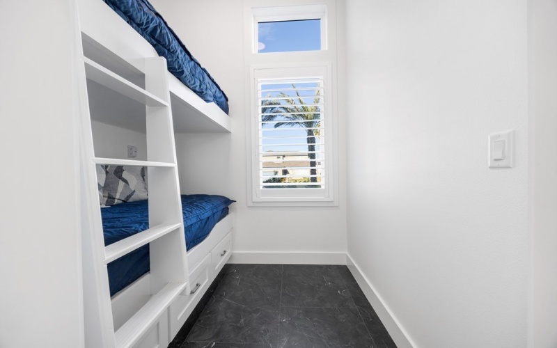 305 Estes Dr, ROCKPORT, TX 78382, 6 Habitaciones Habitaciones , ,5 BañosBaños,Residential,En Venta,305 Estes Dr,0,149235