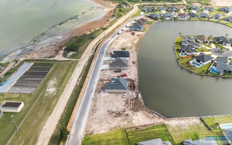 39 Arcos Gardens, Laguna Vista, TX 78578, 3 Bedrooms Bedrooms, ,3 BathroomsBathrooms,Residential,For Sale,39 Arcos Gardens,0,104680