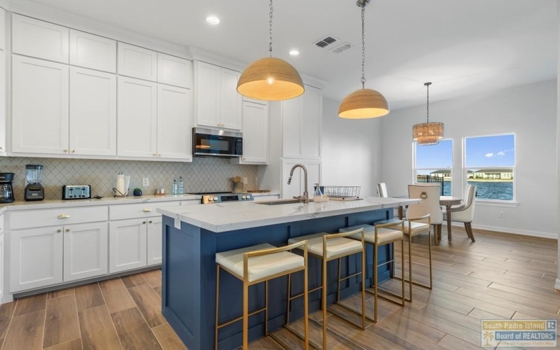 39 Arcos Gardens, Laguna Vista, TX 78578, 3 Bedrooms Bedrooms, ,3 BathroomsBathrooms,Residential,For Sale,39 Arcos Gardens,0,104680