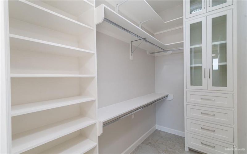 1574 Lion Lake Drive, Progreso Lakes, TX 78596, 4 Bedrooms Bedrooms, ,3 BathroomsBathrooms,Residential,For Sale,1574 Lion Lake Drive,0,490469