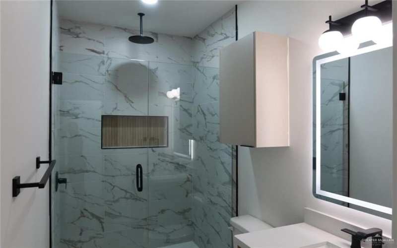 2905 Estevan Street #2, Mission, TX 78574, 3 Habitaciones Habitaciones , ,2 BañosBaños,Residential,En Venta,2905 Estevan Street,0,490573