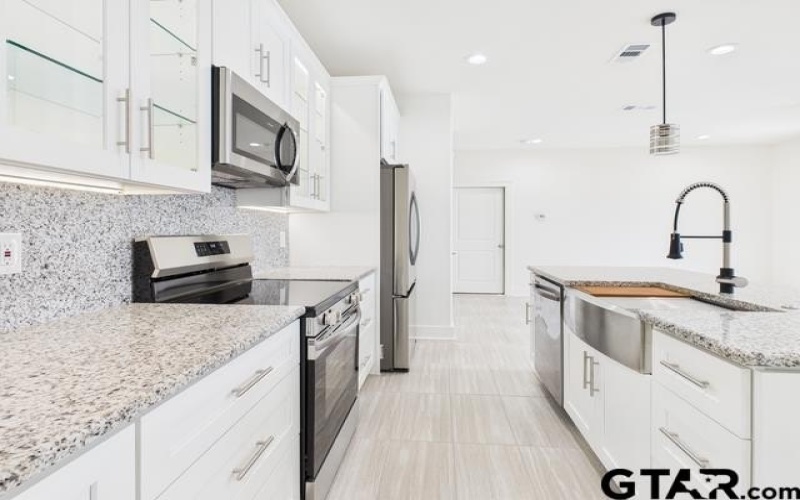 511 Richardson St, Athens, TX 75751, 4 Habitaciones Habitaciones , ,2 BañosBaños,Residential,En Venta,511 Richardson St,0,25018010