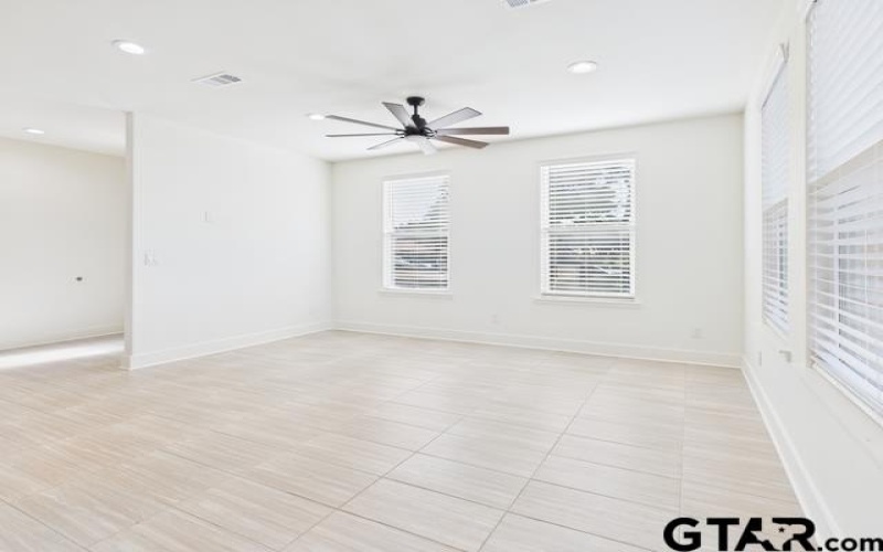 511 Richardson St, Athens, TX 75751, 4 Habitaciones Habitaciones , ,2 BañosBaños,Residential,En Venta,511 Richardson St,0,25018010