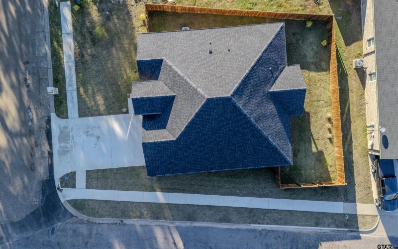 511 Richardson St, Athens, TX 75751, 4 Habitaciones Habitaciones , ,2 BañosBaños,Residential,En Venta,511 Richardson St,0,25018010