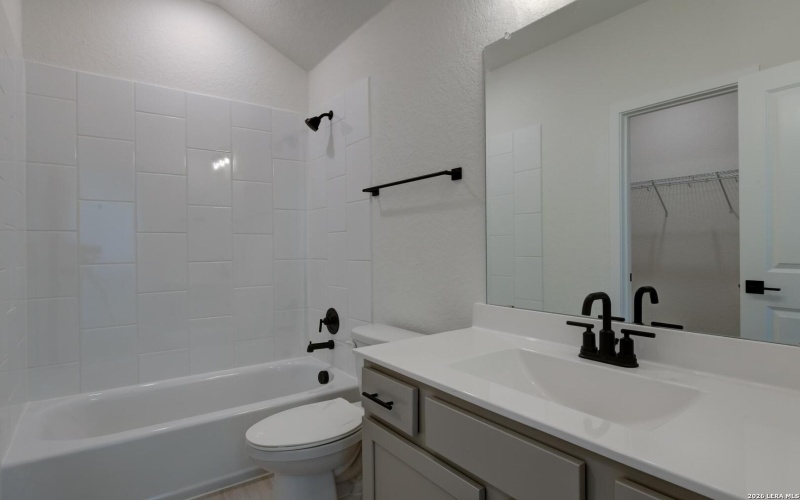 166 Mallorys Way, Castroville, TX 78009, 4 Bedrooms Bedrooms, ,3 BathroomsBathrooms,Residential,For Sale,166 Mallorys Way,0,1929781