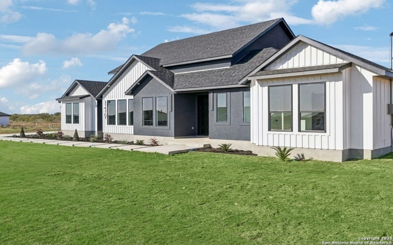 179 Hidden Ranch Ln, Floresville, TX 78114, 4 Habitaciones Habitaciones , ,3 BañosBaños,Residential,En Venta,179 Hidden Ranch Ln,0,1929830