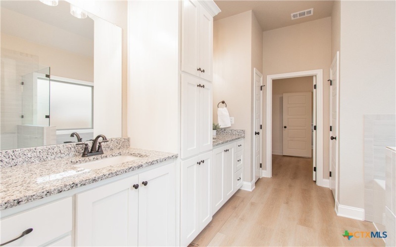 1207 Rylee Lane, Salado, TX 76571, 3 Bedrooms Bedrooms, ,2 BathroomsBathrooms,Residential,For Sale,1207 Rylee Lane,0,600527