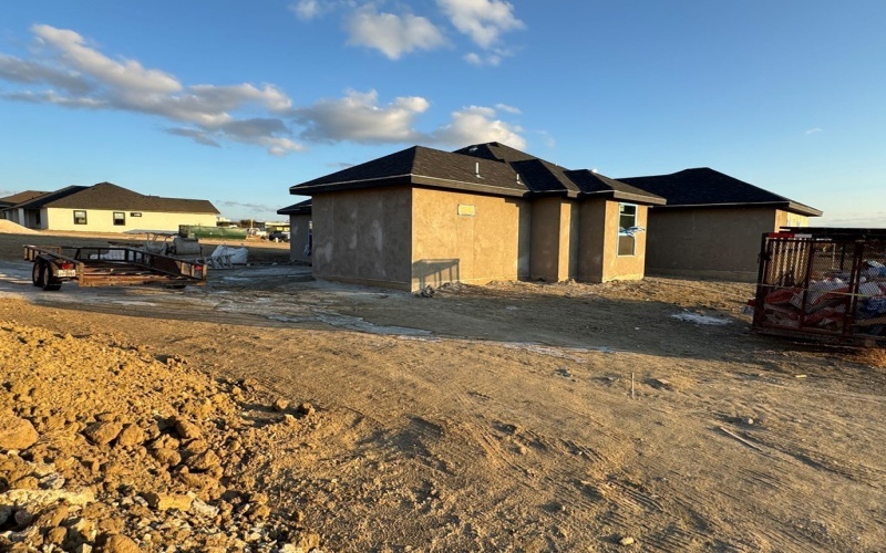 2707 Kash Drive, Eagle Pass, TX 78852, 3 Habitaciones Habitaciones , ,2 BañosBaños,Residential,En Venta,2707 Kash Drive,0,81940