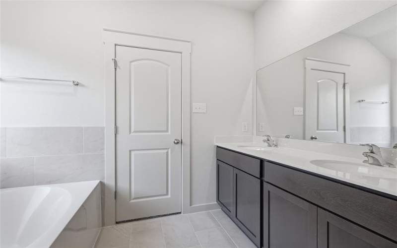 114 John Laurens Drive, Venus, TX 76084, 3 Habitaciones Habitaciones , ,2 BañosBaños,Residential,En Venta,114 John Laurens Drive,0,20919249