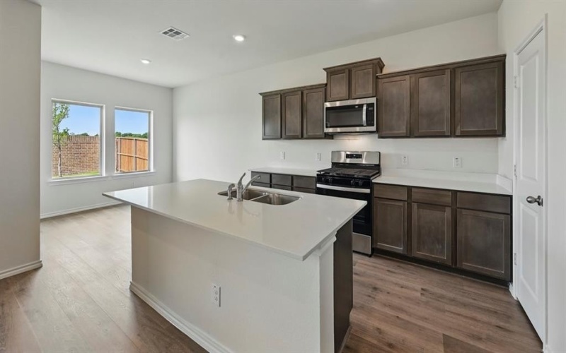 4607 Enclave Drive, Sanger, TX 76266, 4 Habitaciones Habitaciones , ,3 BañosBaños,Residential,En Venta,4607 Enclave Drive,0,21137775