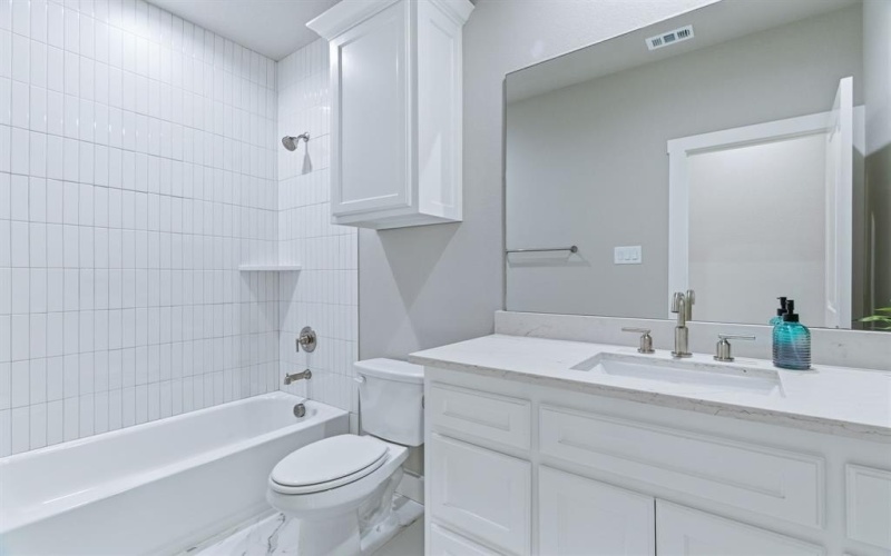 498 Cumberland Trail, Bridgeport, TX 76458, 3 Bedrooms Bedrooms, ,2 BathroomsBathrooms,Residential,For Sale,498 Cumberland Trail,0,21130129