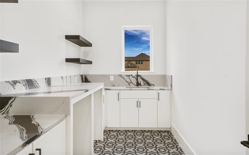 1706 Canal Street, Heath, TX 75032, 5 Bedrooms Bedrooms, ,5 BathroomsBathrooms,Residential,For Sale,1706 Canal Street,0,21134716