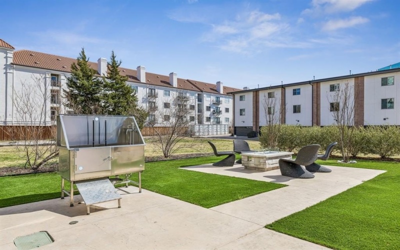 13900 Noel Road #203, Dallas, TX 75240, 2 Bedrooms Bedrooms, ,2 BathroomsBathrooms,Residential,For Sale,13900 Noel Road,0,21134795