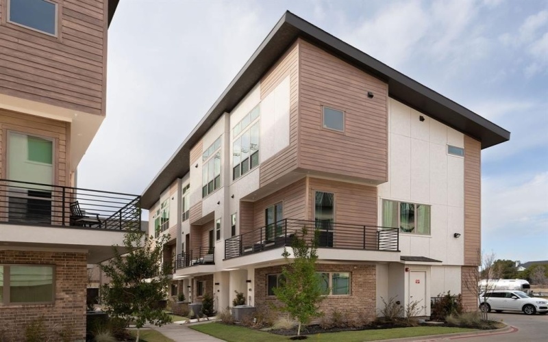 13900 Noel Road #203, Dallas, TX 75240, 2 Habitaciones Habitaciones , ,2 BañosBaños,Residential,En Venta,13900 Noel Road,0,21134795