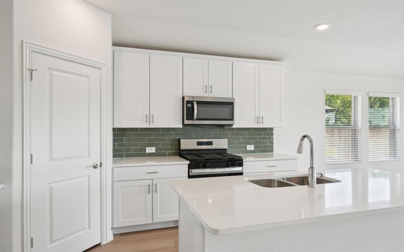 1022 Eagle Run Lane, Lavon, TX 75166, 3 Bedrooms Bedrooms, ,2 BathroomsBathrooms,Residential,For Sale,1022 Eagle Run Lane,0,21135779