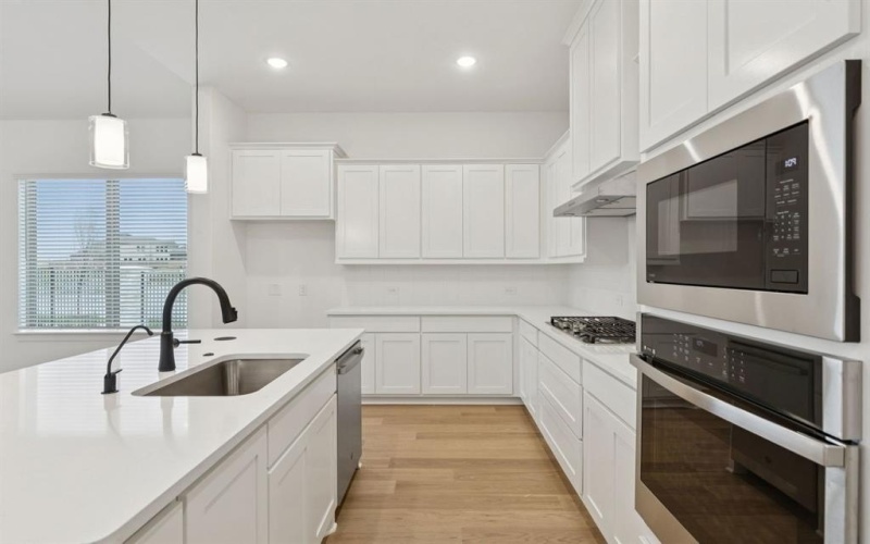 9717 Flourishing Way, Mesquite, TX 75126, 3 Habitaciones Habitaciones , ,3 BañosBaños,Residential,En Venta,9717 Flourishing Way,0,21137393