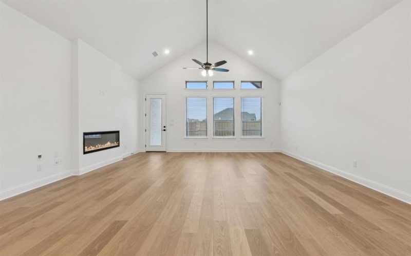 9717 Flourishing Way, Mesquite, TX 75126, 3 Habitaciones Habitaciones , ,3 BañosBaños,Residential,En Venta,9717 Flourishing Way,0,21137393