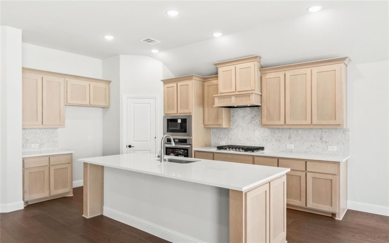 3920 Clingsman Way, McKinney, TX 75071, 4 Bedrooms Bedrooms, ,3 BathroomsBathrooms,Residential,For Sale,3920 Clingsman Way,0,21137396