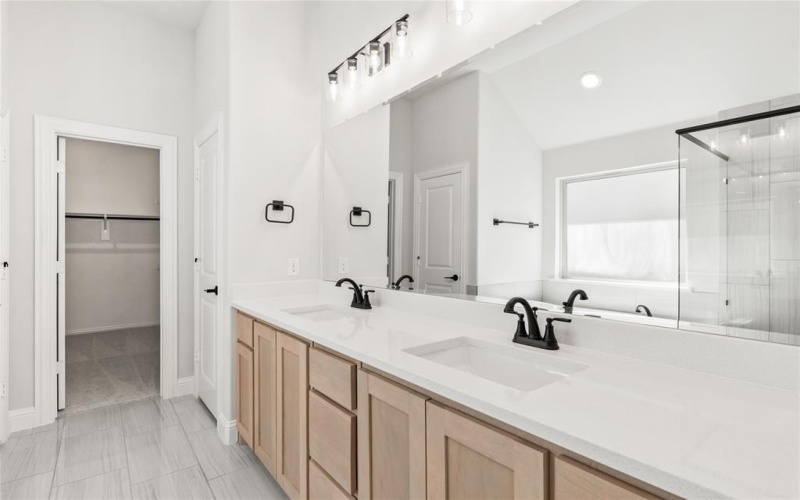 3920 Clingsman Way, McKinney, TX 75071, 4 Bedrooms Bedrooms, ,3 BathroomsBathrooms,Residential,For Sale,3920 Clingsman Way,0,21137396