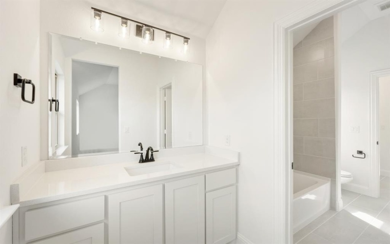 3924 Clingsman Way, McKinney, TX 75071, 5 Habitaciones Habitaciones , ,3 BañosBaños,Residential,En Venta,3924 Clingsman Way,0,21137399