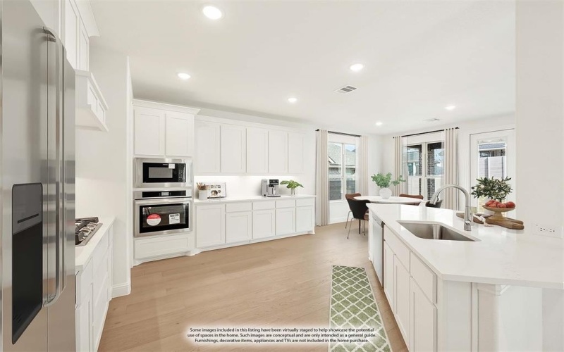 3924 Clingsman Way, McKinney, TX 75071, 5 Habitaciones Habitaciones , ,3 BañosBaños,Residential,En Venta,3924 Clingsman Way,0,21137399