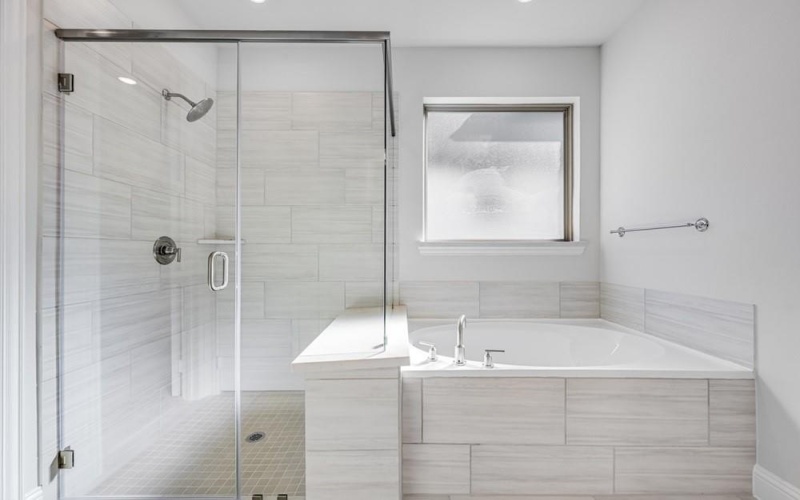 137 S Oak Drive, Oak Point, TX 75068, 5 Habitaciones Habitaciones , ,5 BañosBaños,Residential,En Venta,137 S Oak Drive,0,21137444