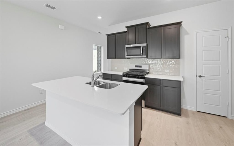 10317 Ambrose Drive, Aubrey, TX 76227, 4 Habitaciones Habitaciones , ,2 BañosBaños,Residential,En Venta,10317 Ambrose Drive,0,21137514